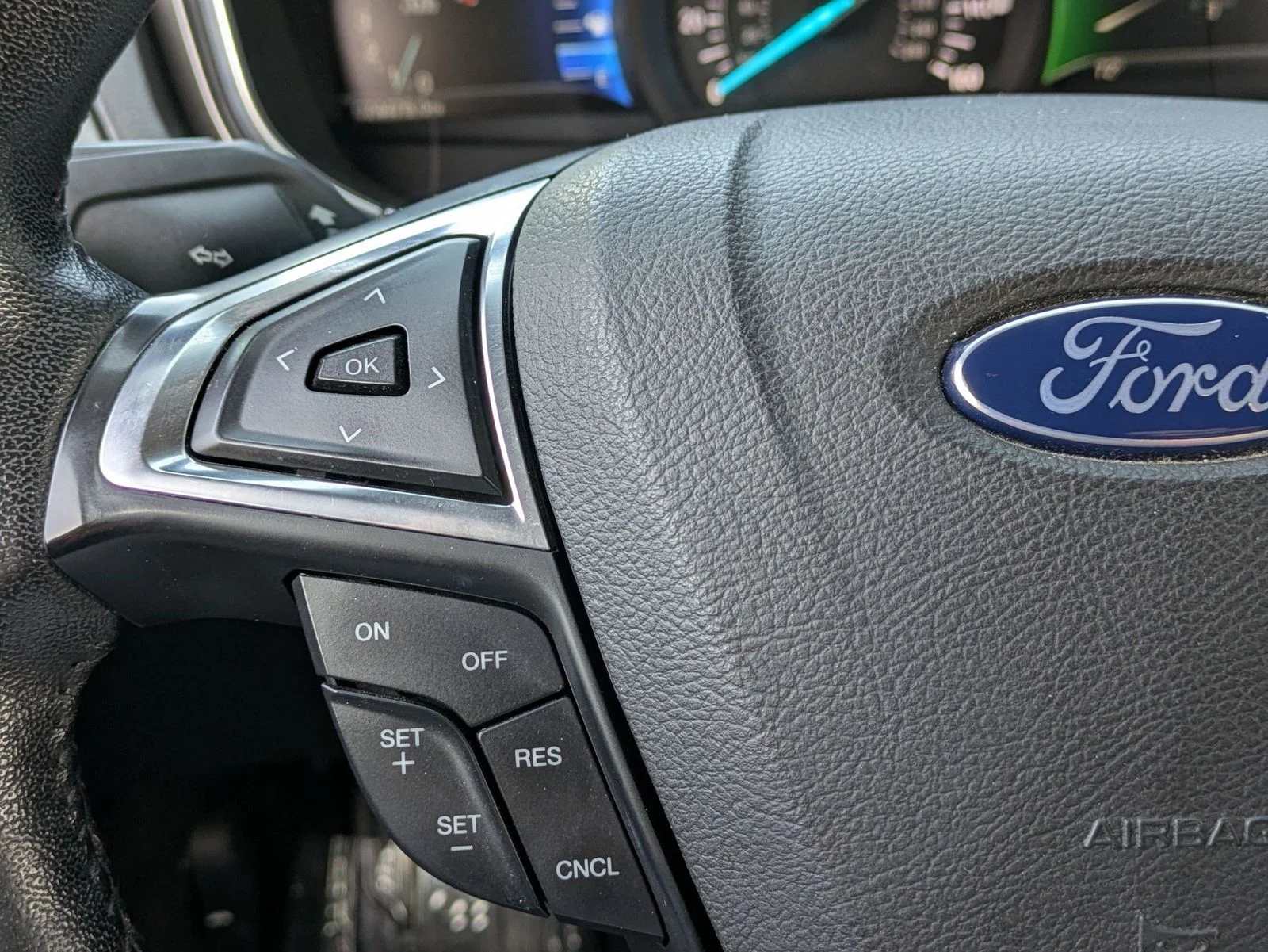 Used 2017 Silver Ford SE image 20