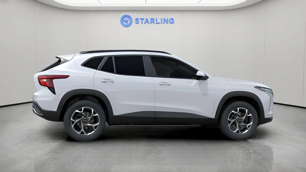2026 Chevrolet Trax LT - Photo 4