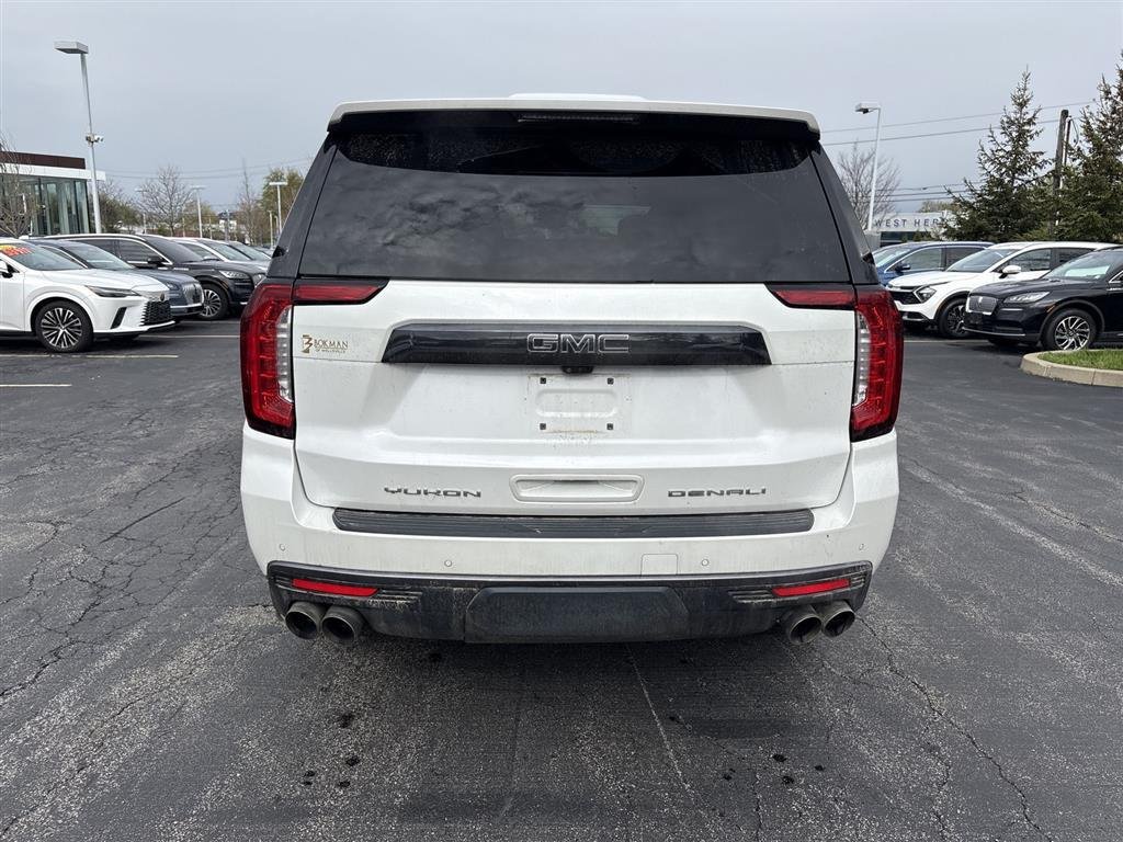 Used 2023 White Frost Tricoat GMC Denali Ultimate image 6