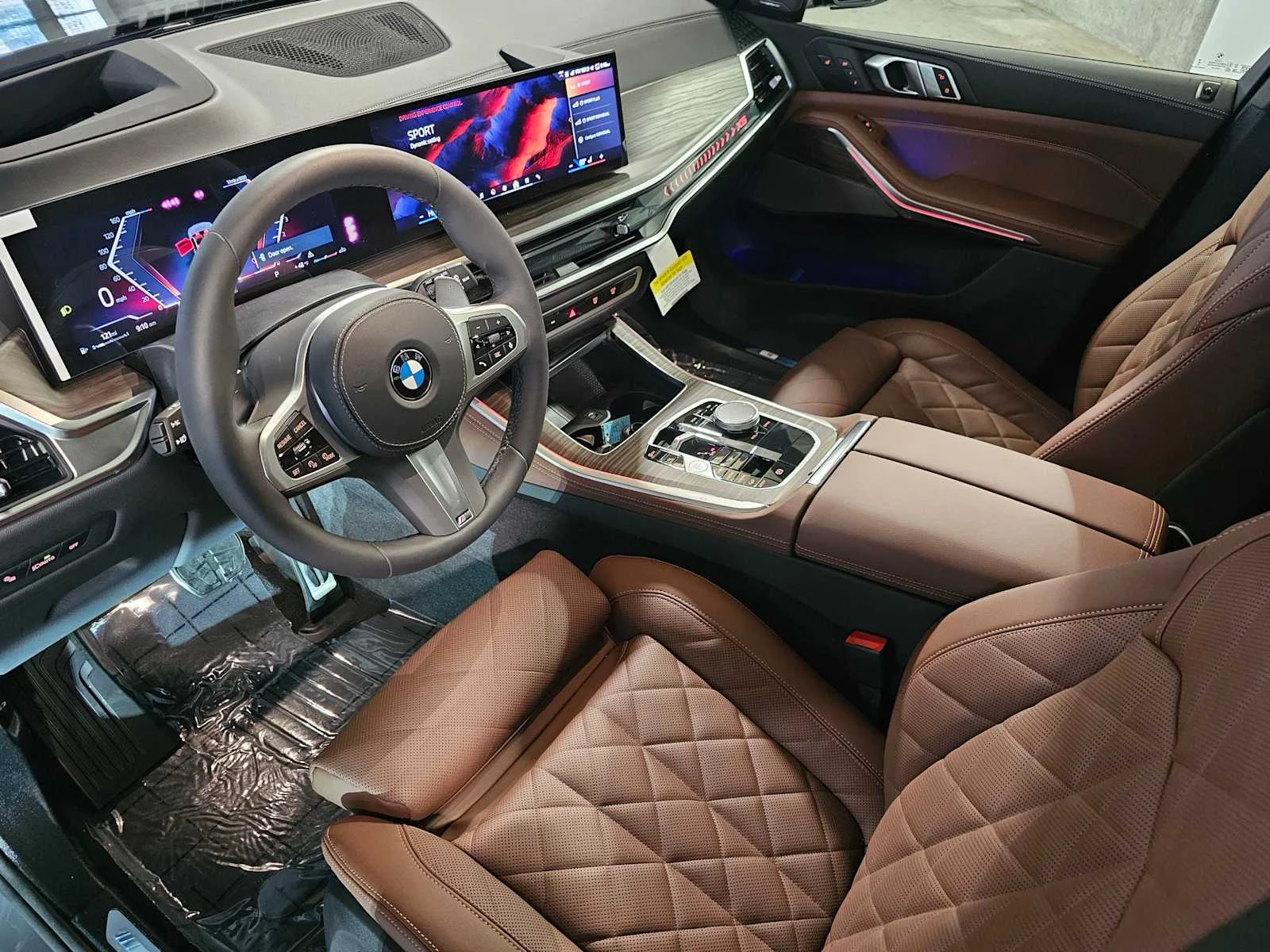 New 2026 Dravit Grey Metallic BMW xDrive40i image 2