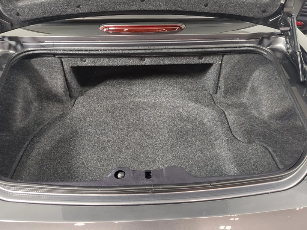Used 2003 Gray Ford Premium Hardtop image 17