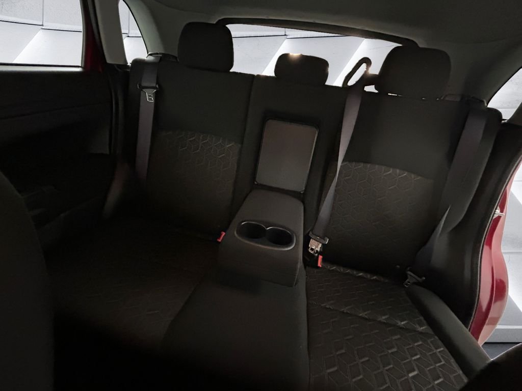 Used 2022 Red Mitsubishi 2.0 ES image 18