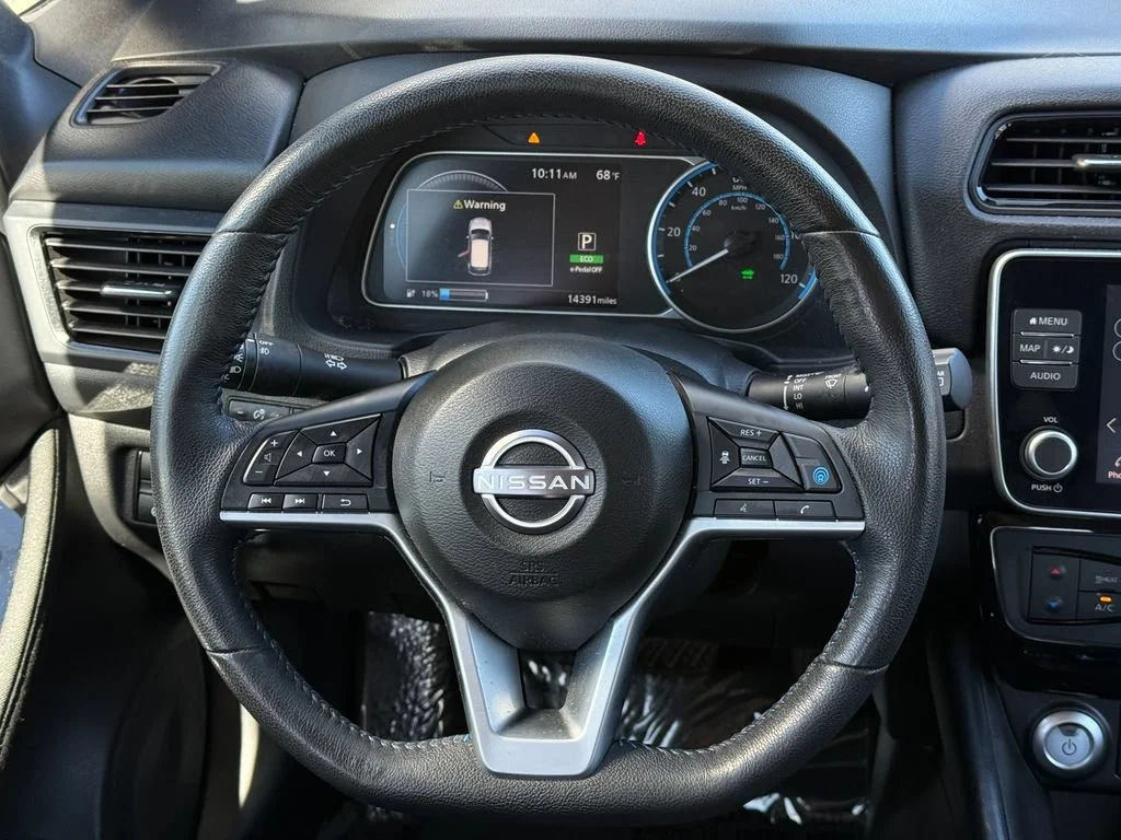Used 2024 Gray Nissan SV PLUS image 21
