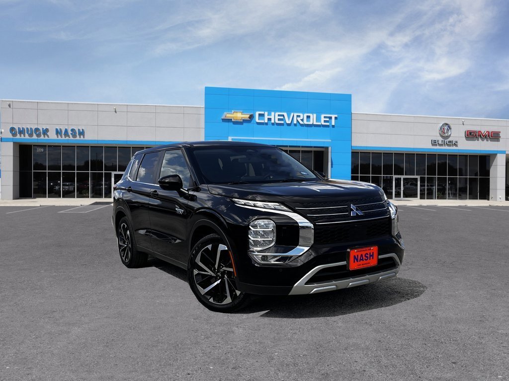 2023 Mitsubishi Outlander Plug-In Hybrid SE