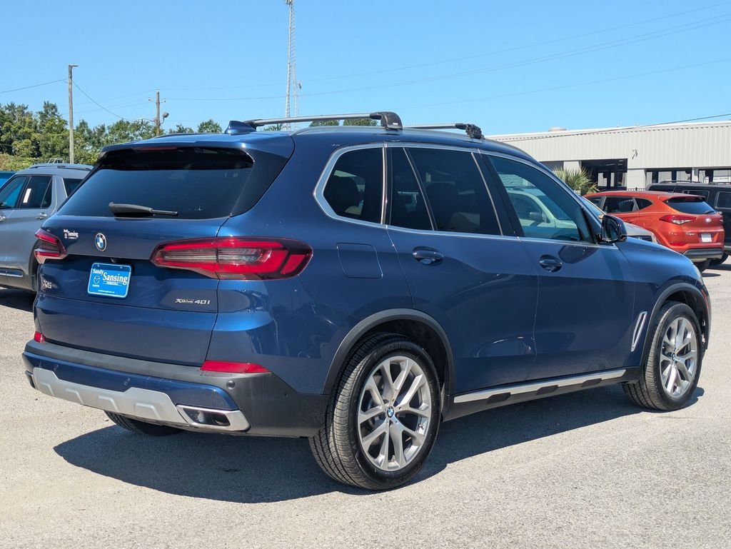 Used 2021 Blue BMW xDrive40i image 5