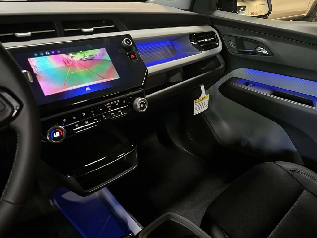 2027 Chevrolet Bolt RS - Photo 22