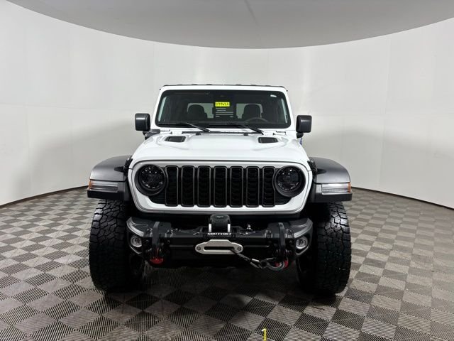 Certified Used 2024 White Jeep Rubicon image 2
