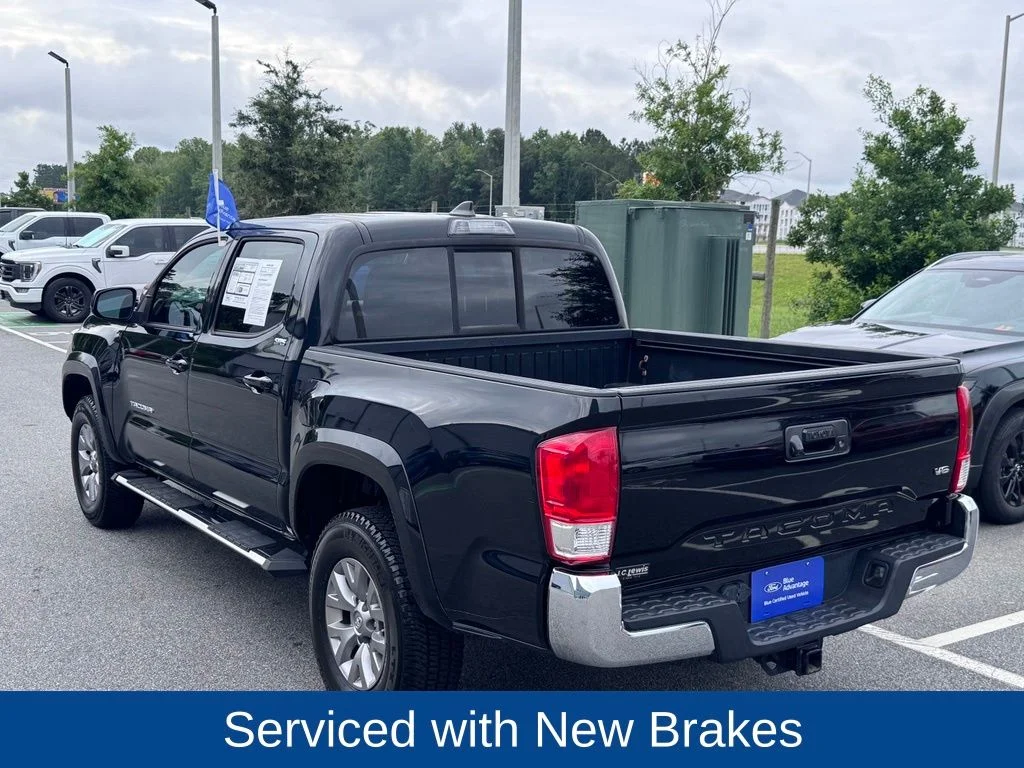 Used 2017 Black Toyota SR5 image 5