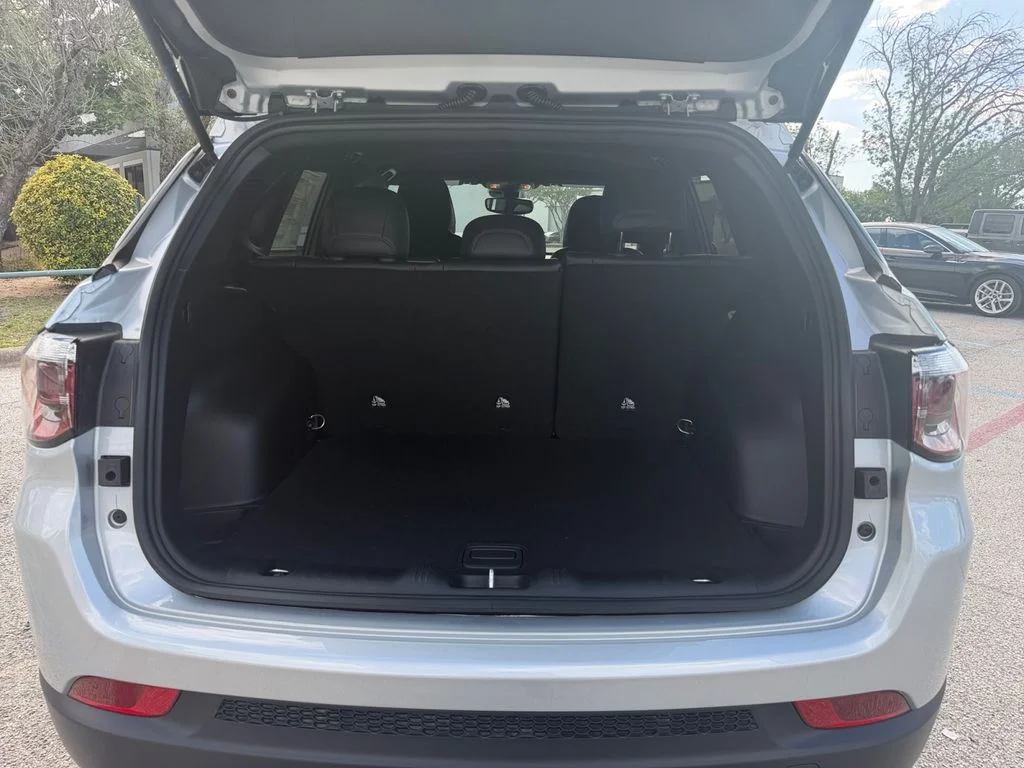 New 2026 Silver Jeep Latitude image 19