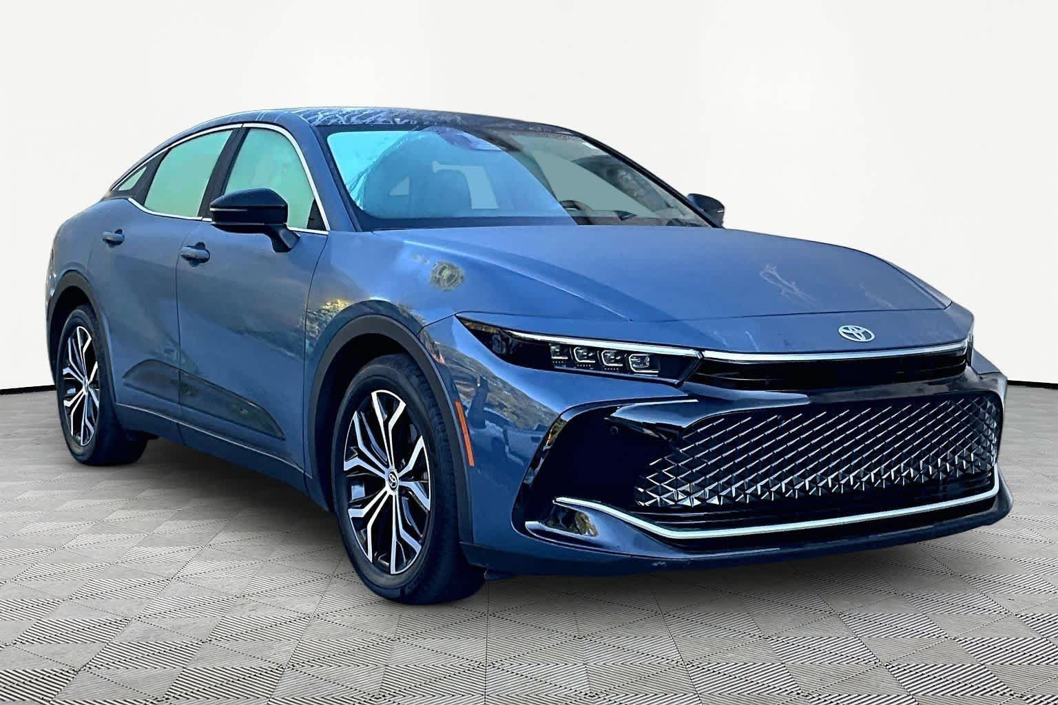 Used 2026 Storm Cloud Toyota XLE image 3