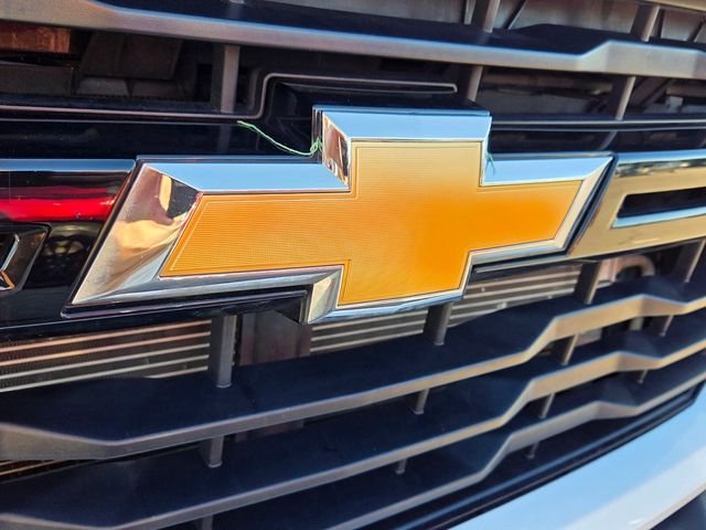 Used 2024 White Chevrolet Work Truck image 31
