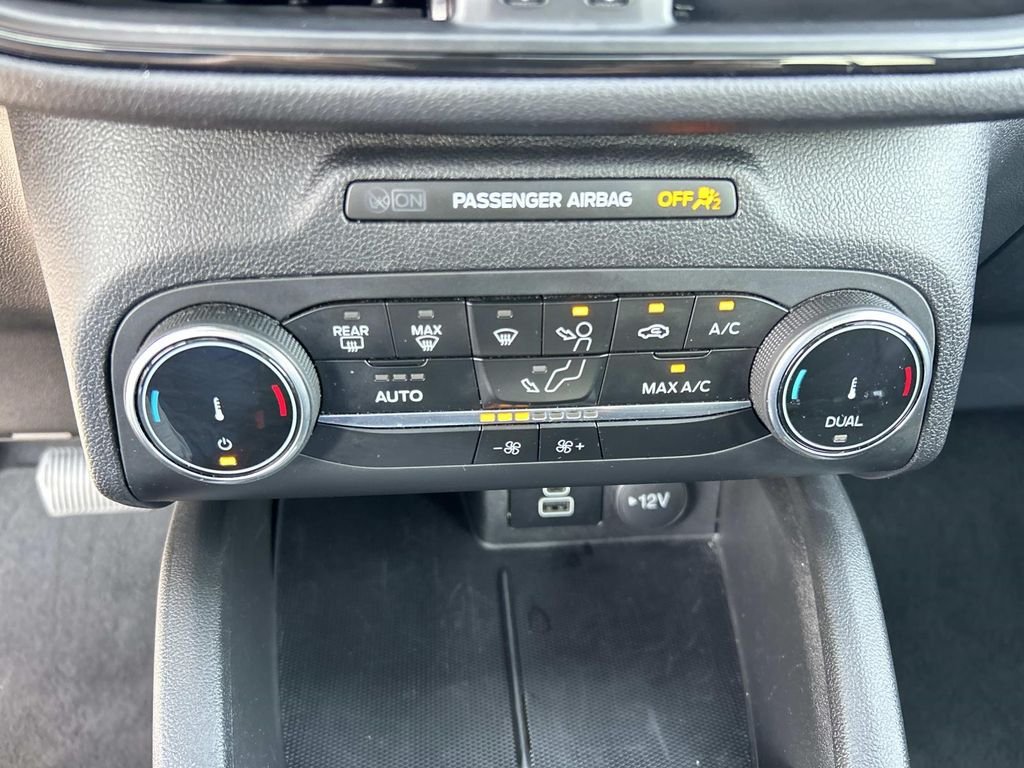 Used 2025 Silver Metallic Ford ST-Line image 32