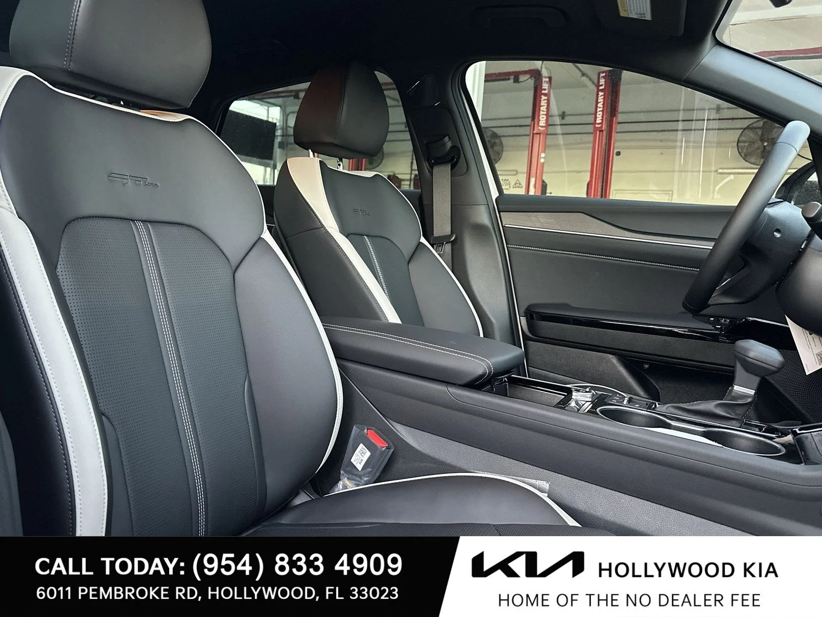 New 2026 Aurora Black Pearl Kia GT-Line FWD image 25