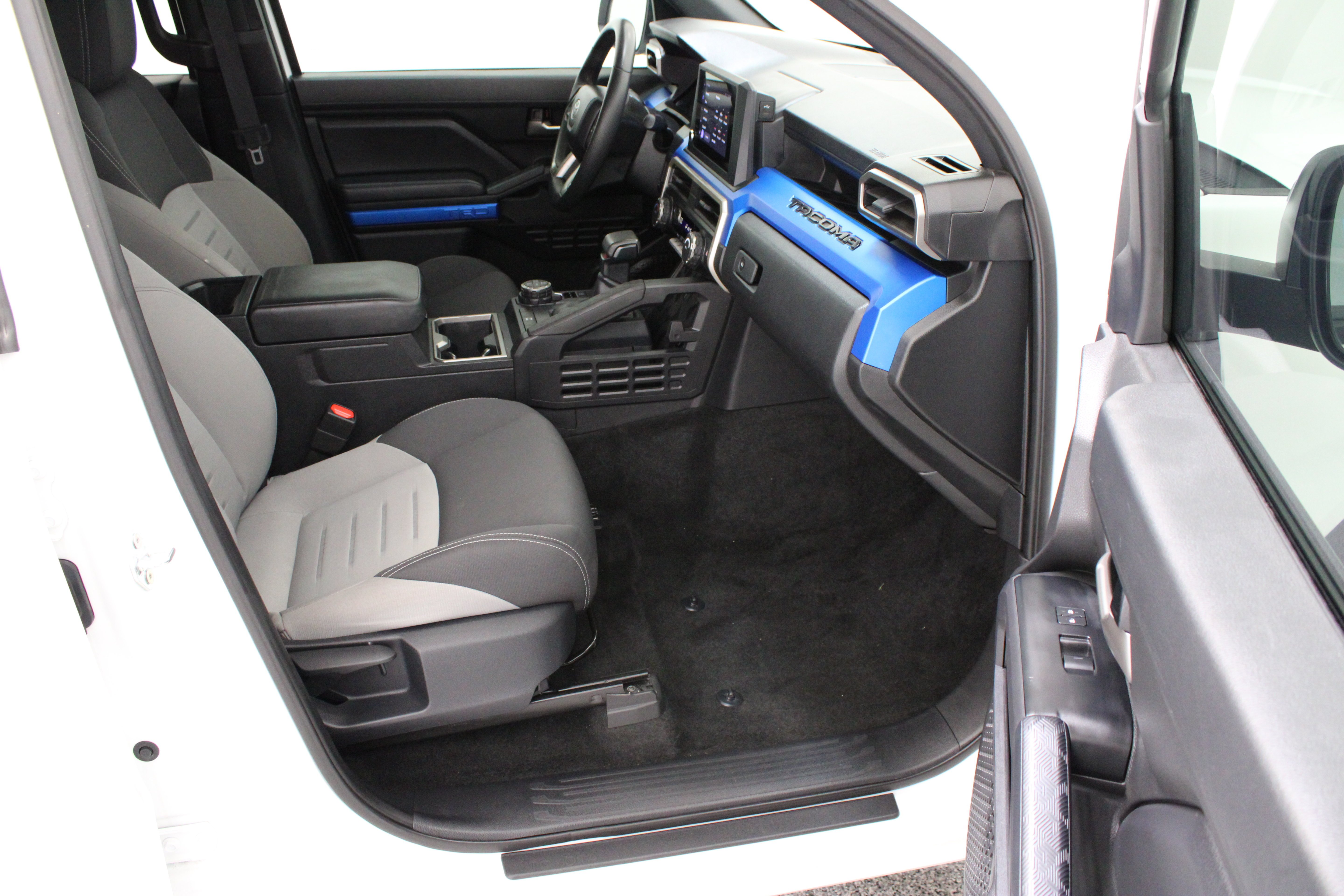 Used 2025 White Toyota TRD Off Road image 36