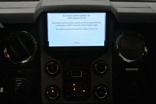 Used 2014 Black Ford Platinum image 21