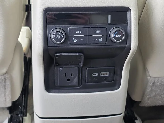 Certified Used 2020 White Frost Tri-Coat GMC Denali image 20