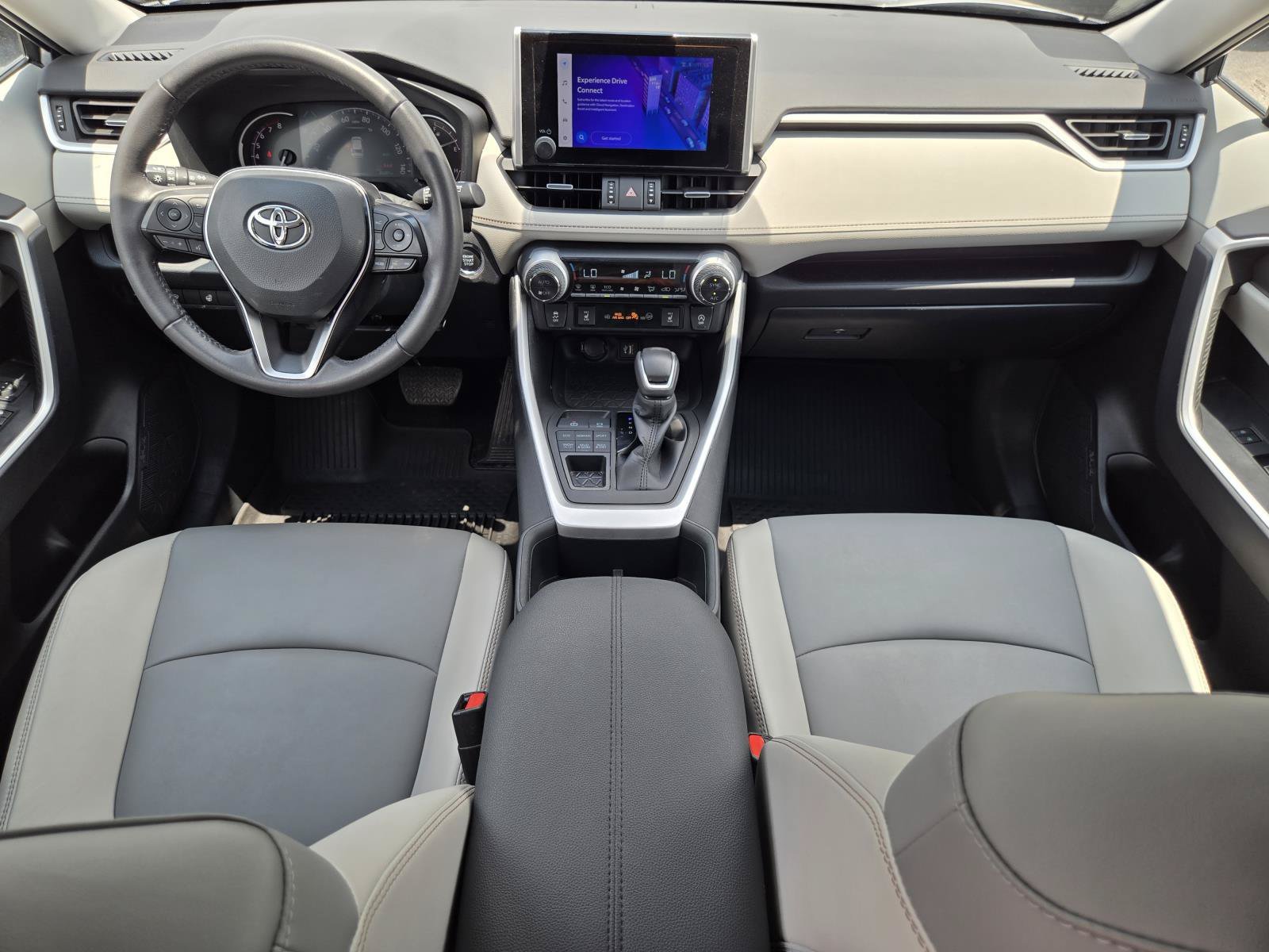 2023 Toyota RAV4 XLE Premium - Photo 16