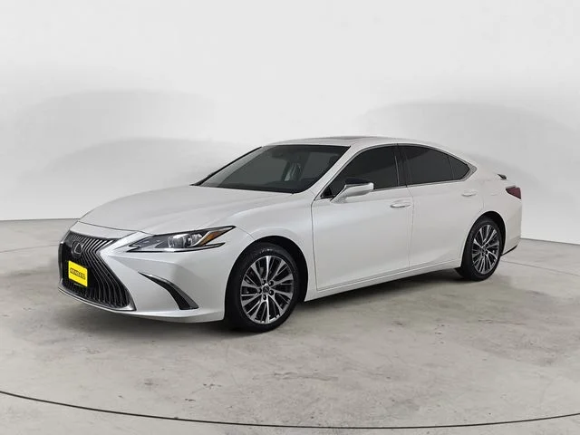 Used 2019 White Pearl Lexus 350 image 1