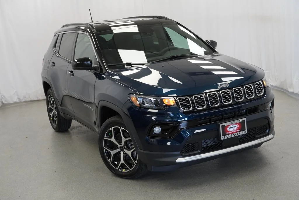New 2026 Fathom Blue Pearl-Coat Exterior Paint Jeep Limited image 7