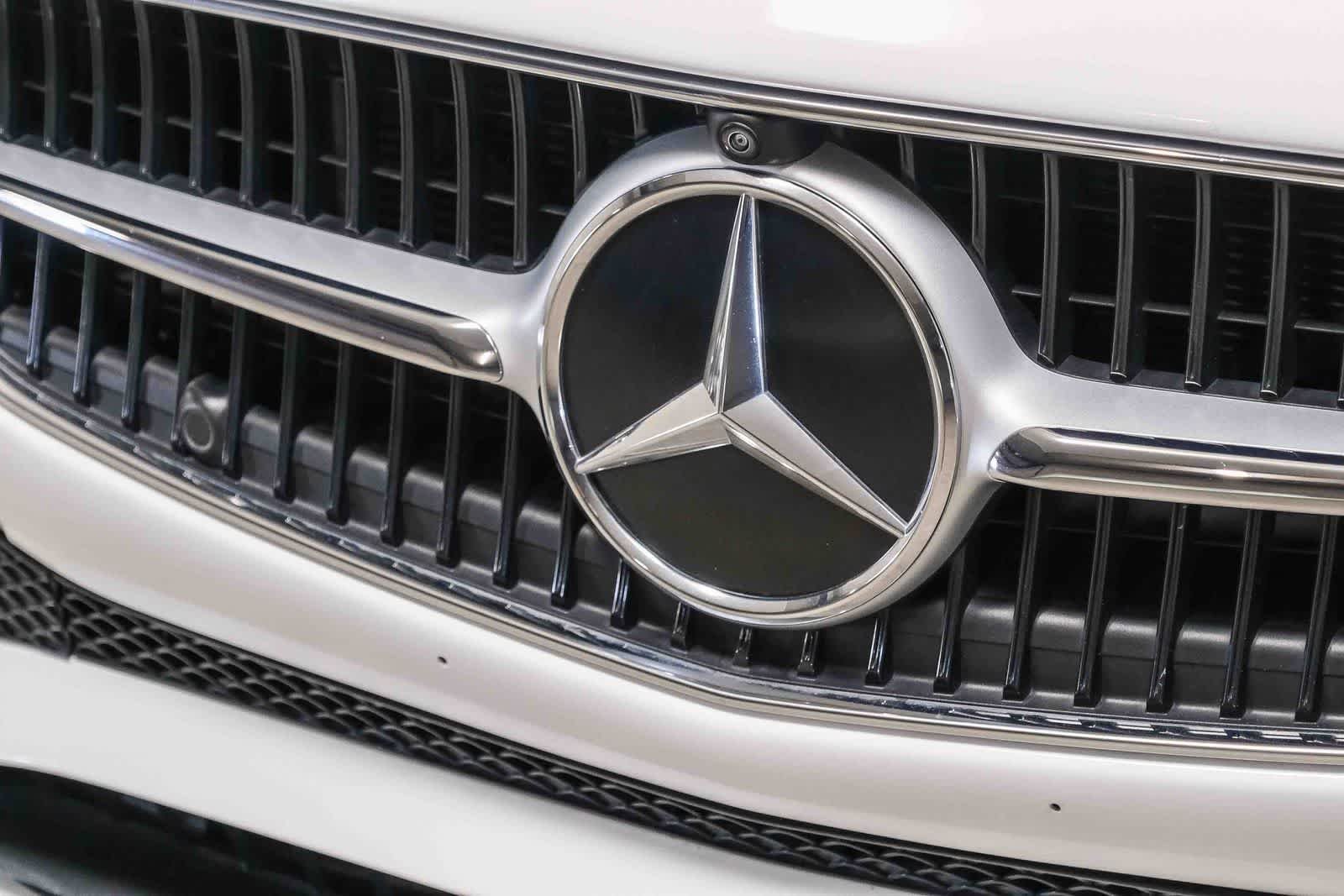 Certified Used 2023 Polar White Mercedes-Benz C 300 image 13