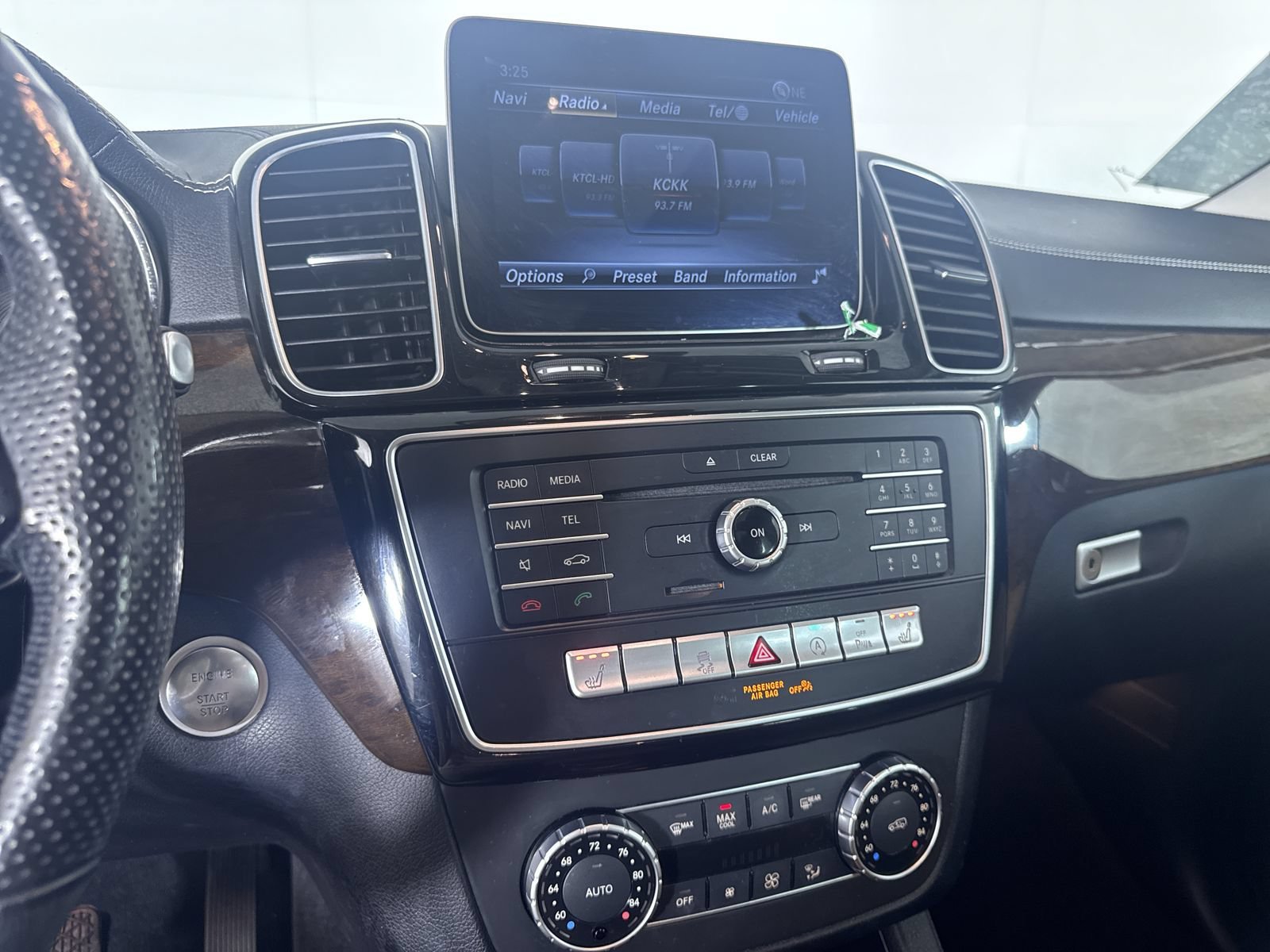 Used 2019 Black Mercedes-Benz GLS 450 image 17