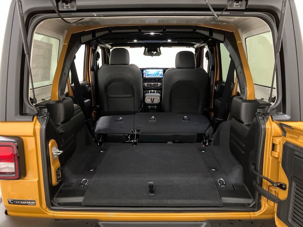 New 2026 Goldilocks Exterior Paint Jeep Sport S image 16
