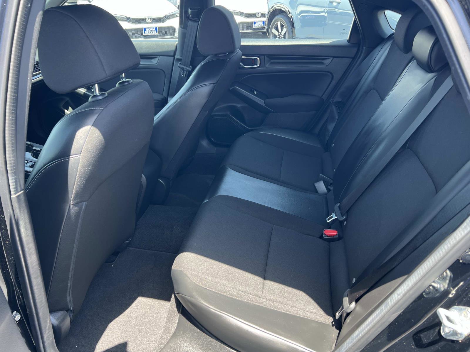 2024 Honda Civic Hatchback Sport - Photo 19