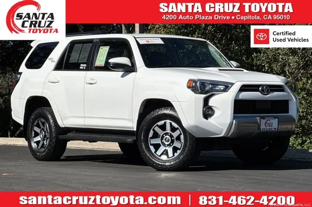 2021 Toyota 4Runner Off-Road 4WD V6's photo