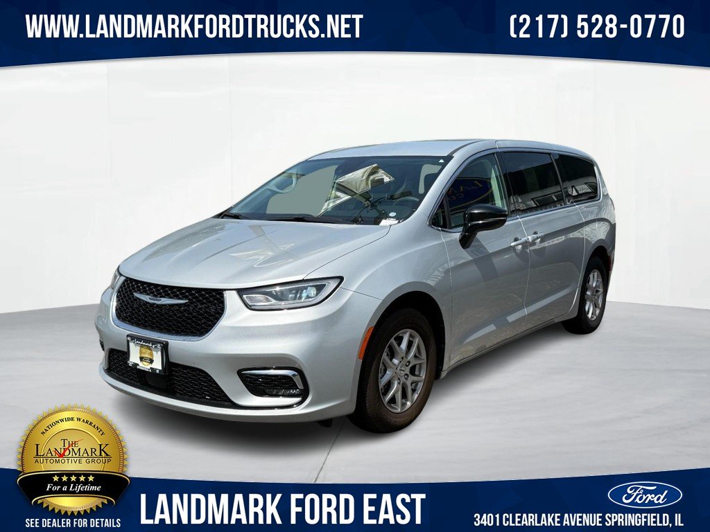 Used 2024 Silver Mist Clearcoat Chrysler Touring L FWD image 1