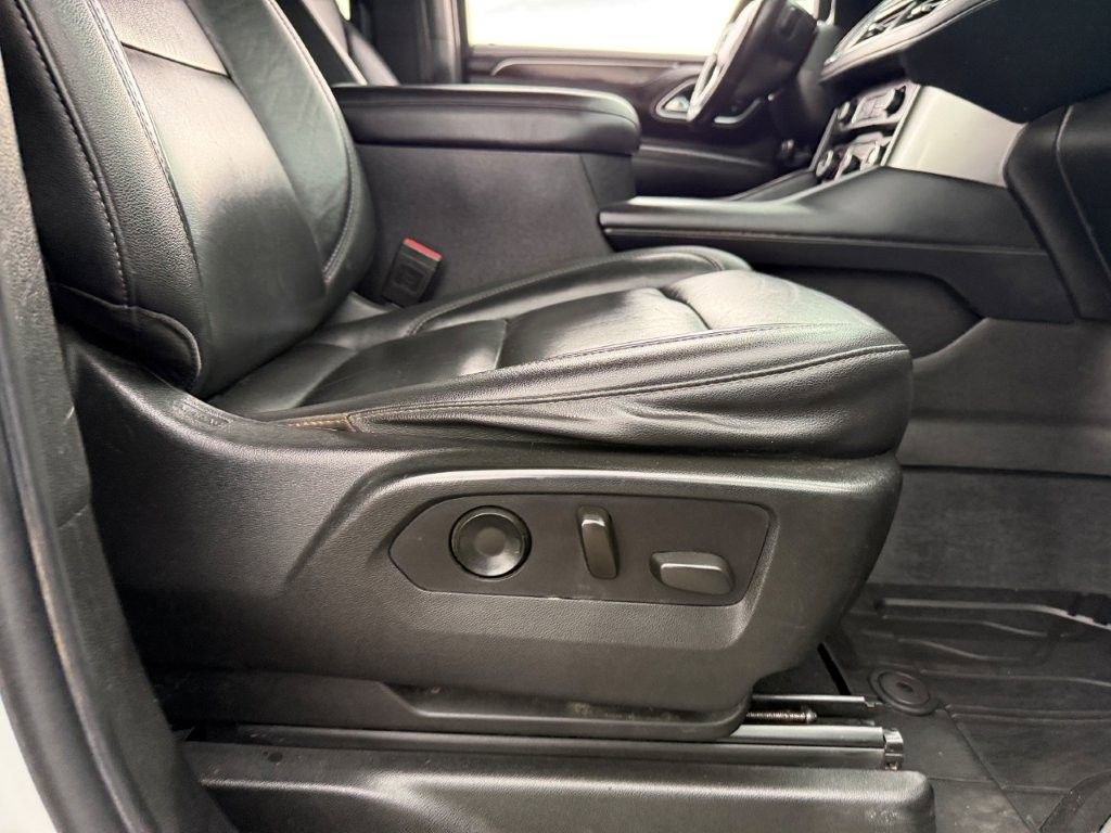 Used 2021 SUMMIT WHITE Chevrolet Z71 image 29