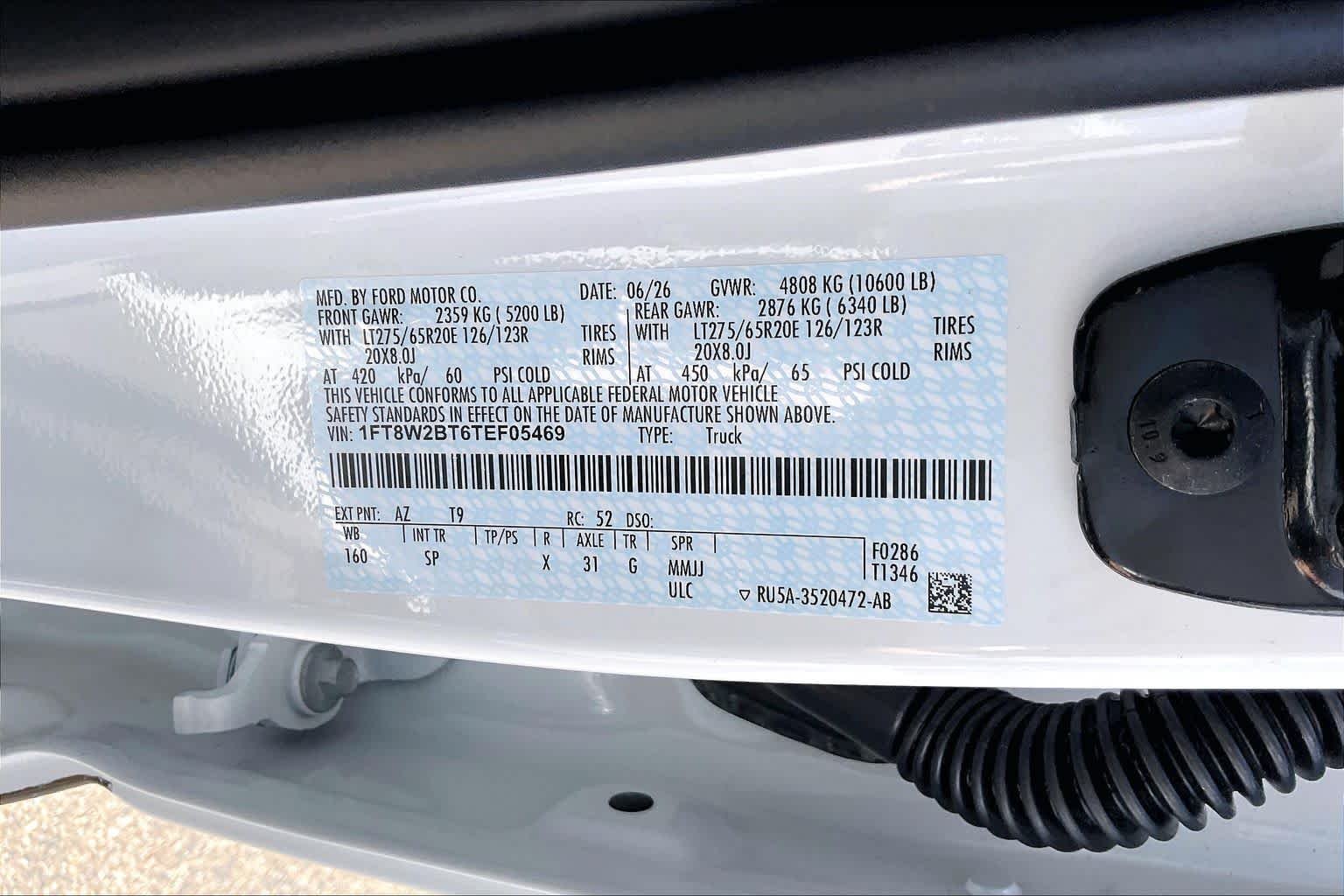 New 2026 Star White Metallic Tri-Coat Ford F-250® King Ranch® image 20