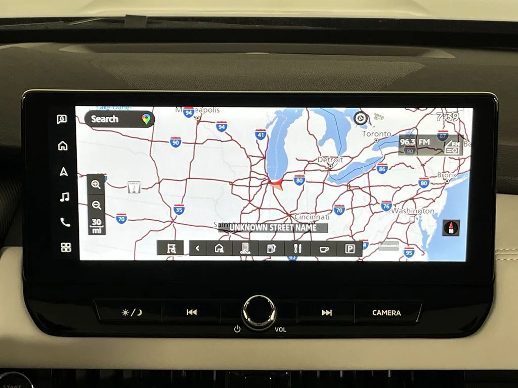 2025 Mitsubishi Outlander Plug-in Hybrid Platinum Edition - Photo 11