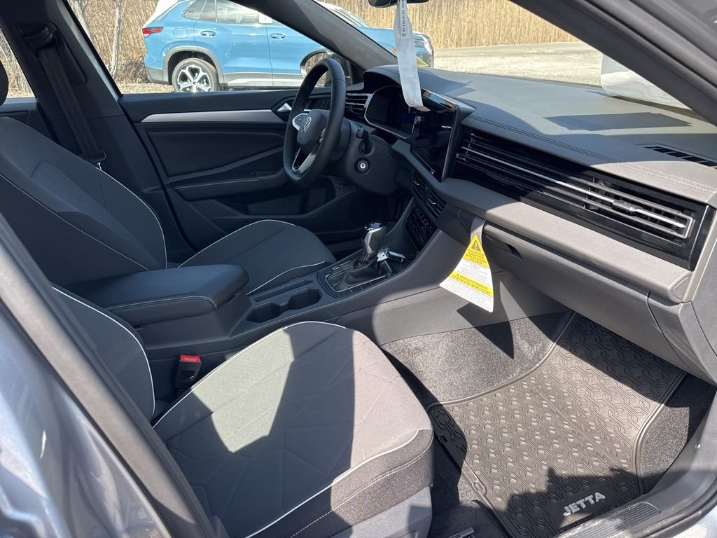 New 2025 Silver Volkswagen 1.5T Sport image 20