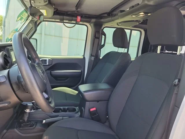 2021 Jeep Gladiator Sport - Photo 19