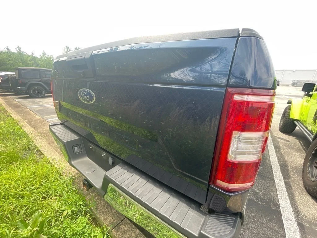 Used 2019 Blue Ford XLT image 16