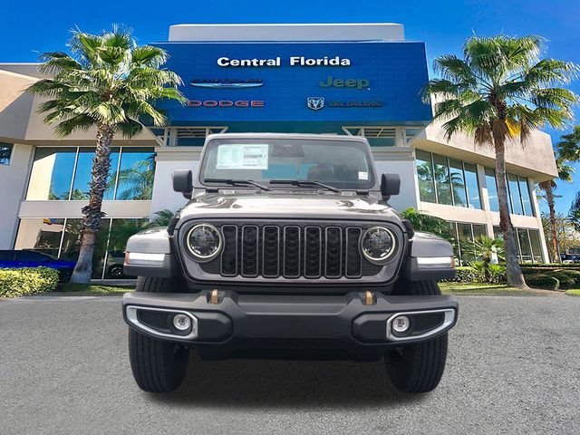 New 2026 Granite Crystal Metallic Clear-Coat Exterior Paint Jeep 85th Anniversary Edition image 3