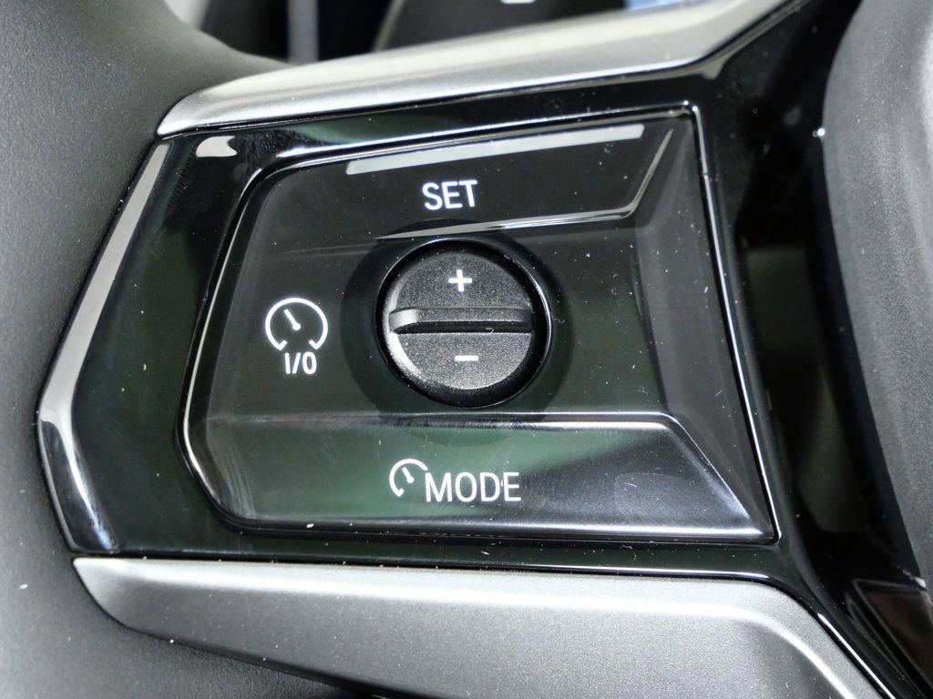 Used 2026 Black Sapphire Metallic BMW 30 xDrive image 40