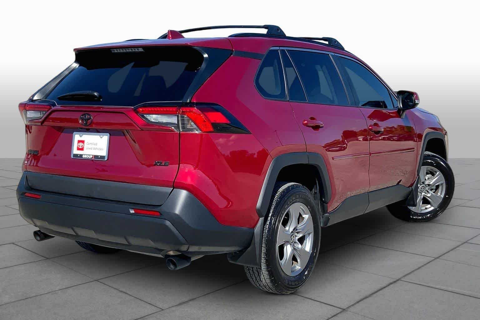 Used 2024 Ruby Flare Pearl Toyota XLE image 13