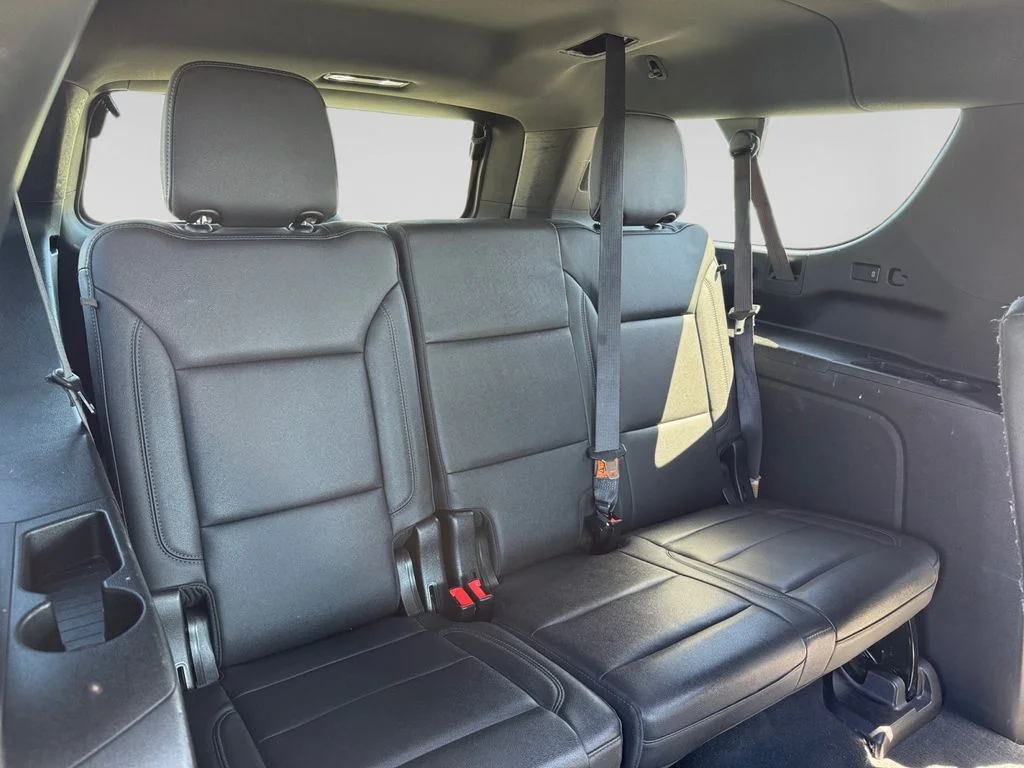 Used 2022 White Chevrolet Z71 image 22