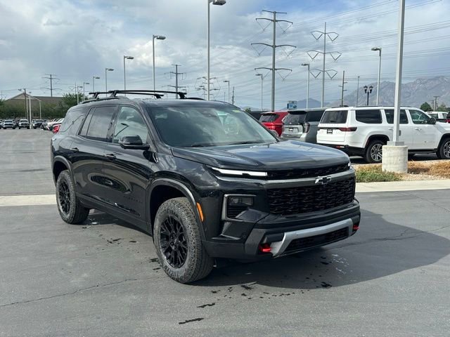 New 2026 Mosaic Black Metallic Chevrolet Z71 image 28