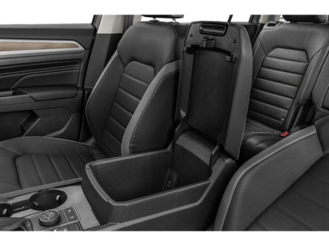 Used 2021 Pyrite Silver Metallic Volkswagen SEL Premium image 14