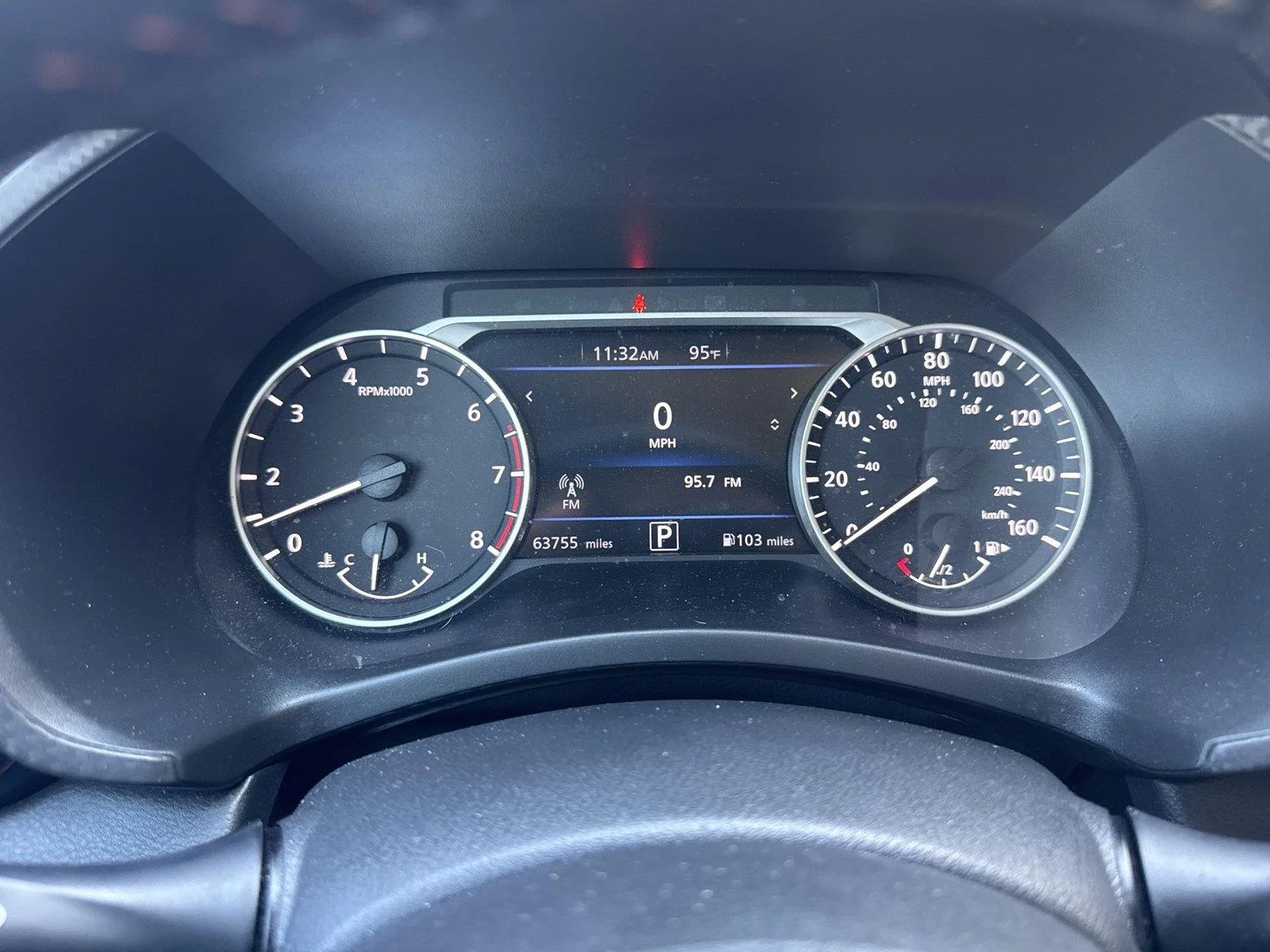 Used 2022 Super Black Nissan SR image 11