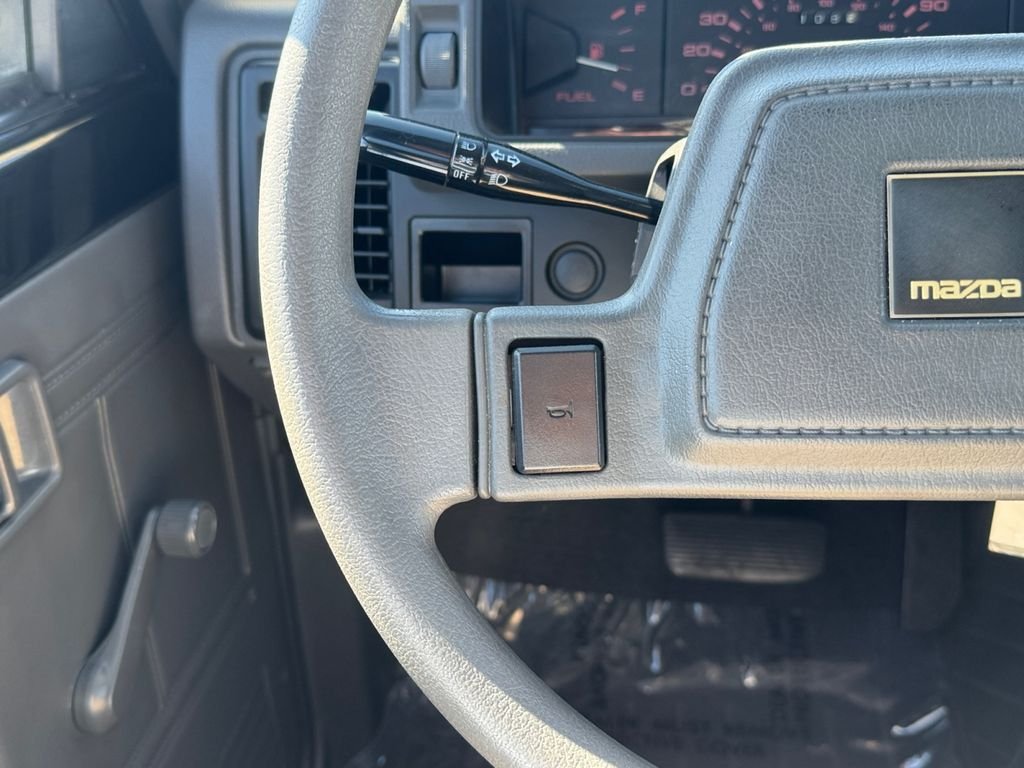Used 1990 Black Mazda Truck image 10
