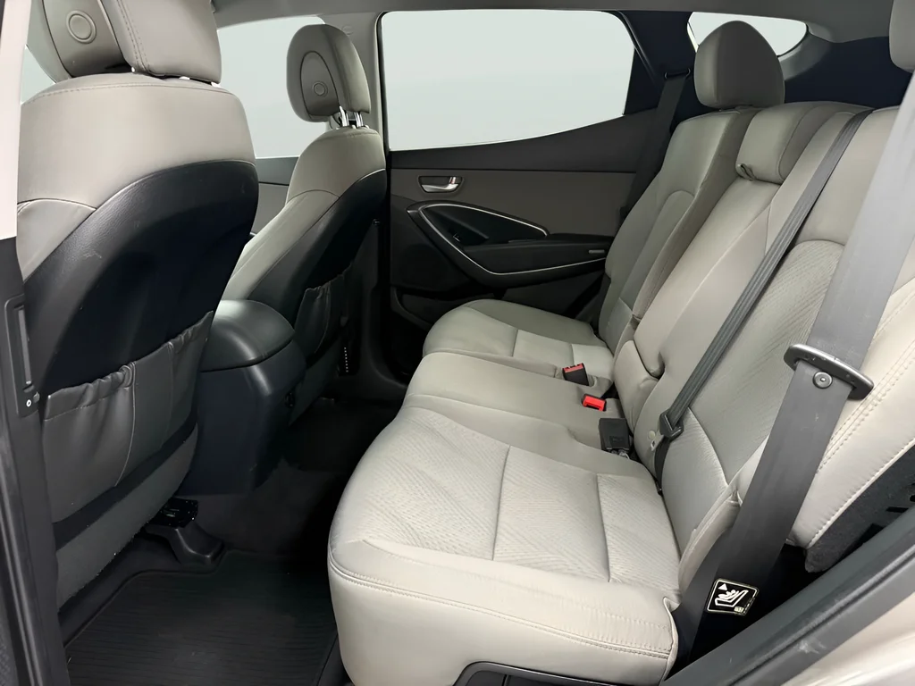 Used 2018 Gray Hyundai 2.4 Base image 15