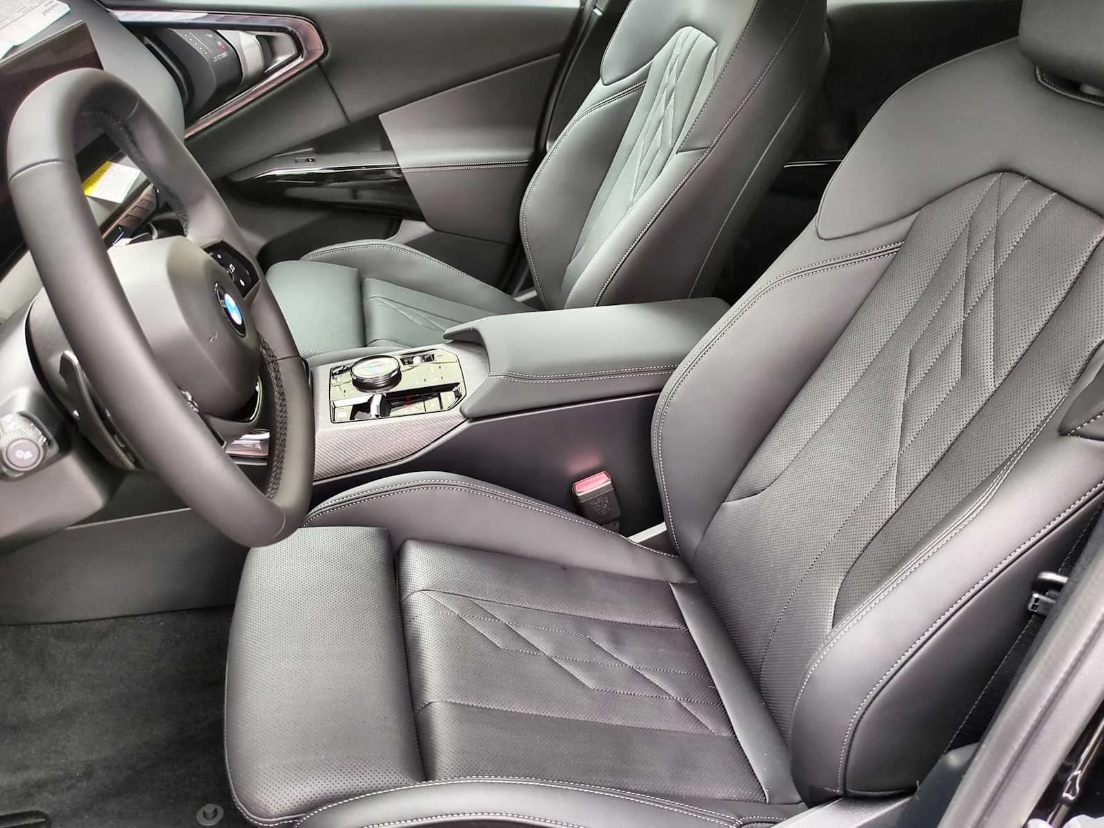 New 2026 Black Sapphire Metallic BMW 30 xDrive image 16