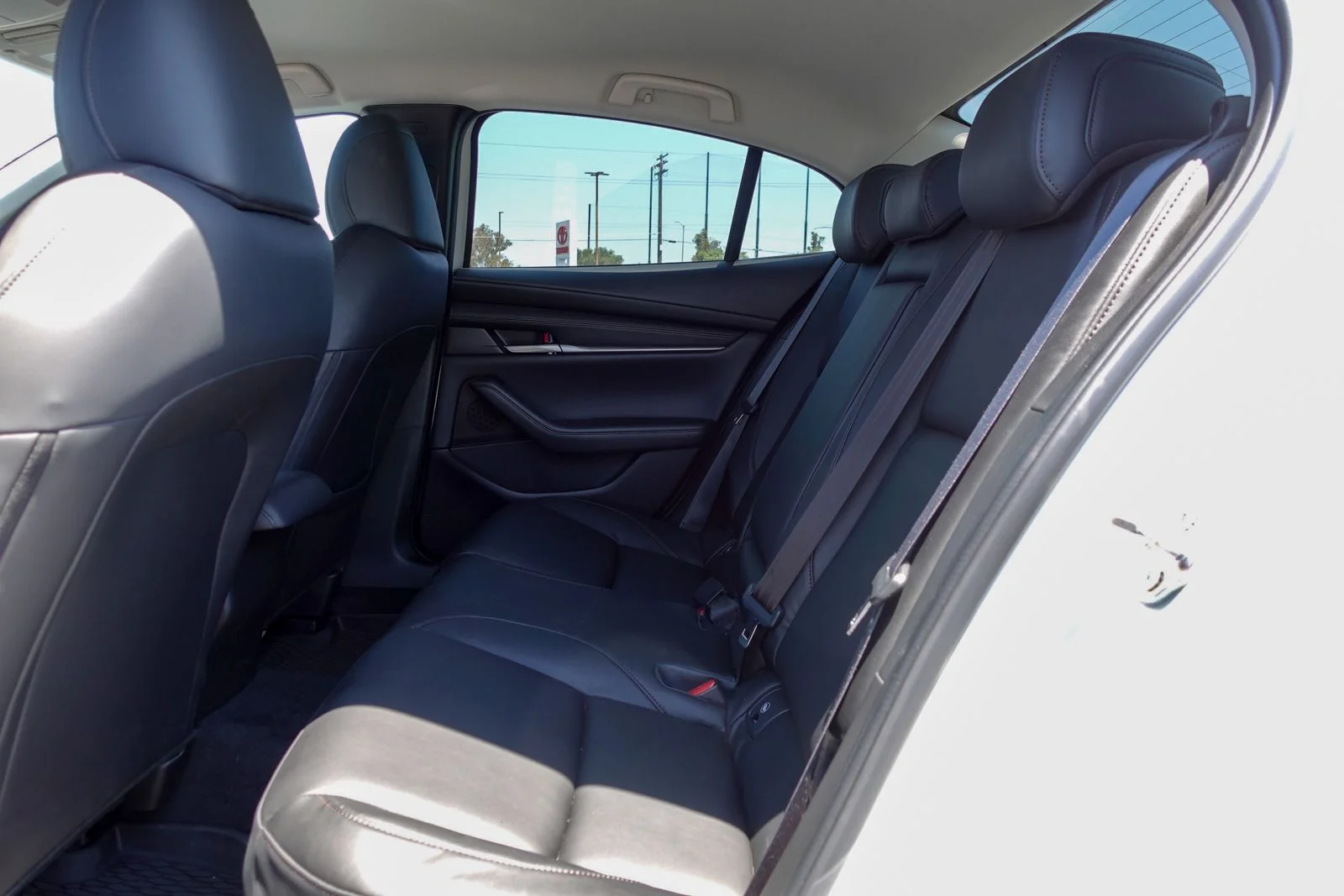 Certified Used 2025 Ceramic Metallic Mazda 2.5 S Select Sport image 14