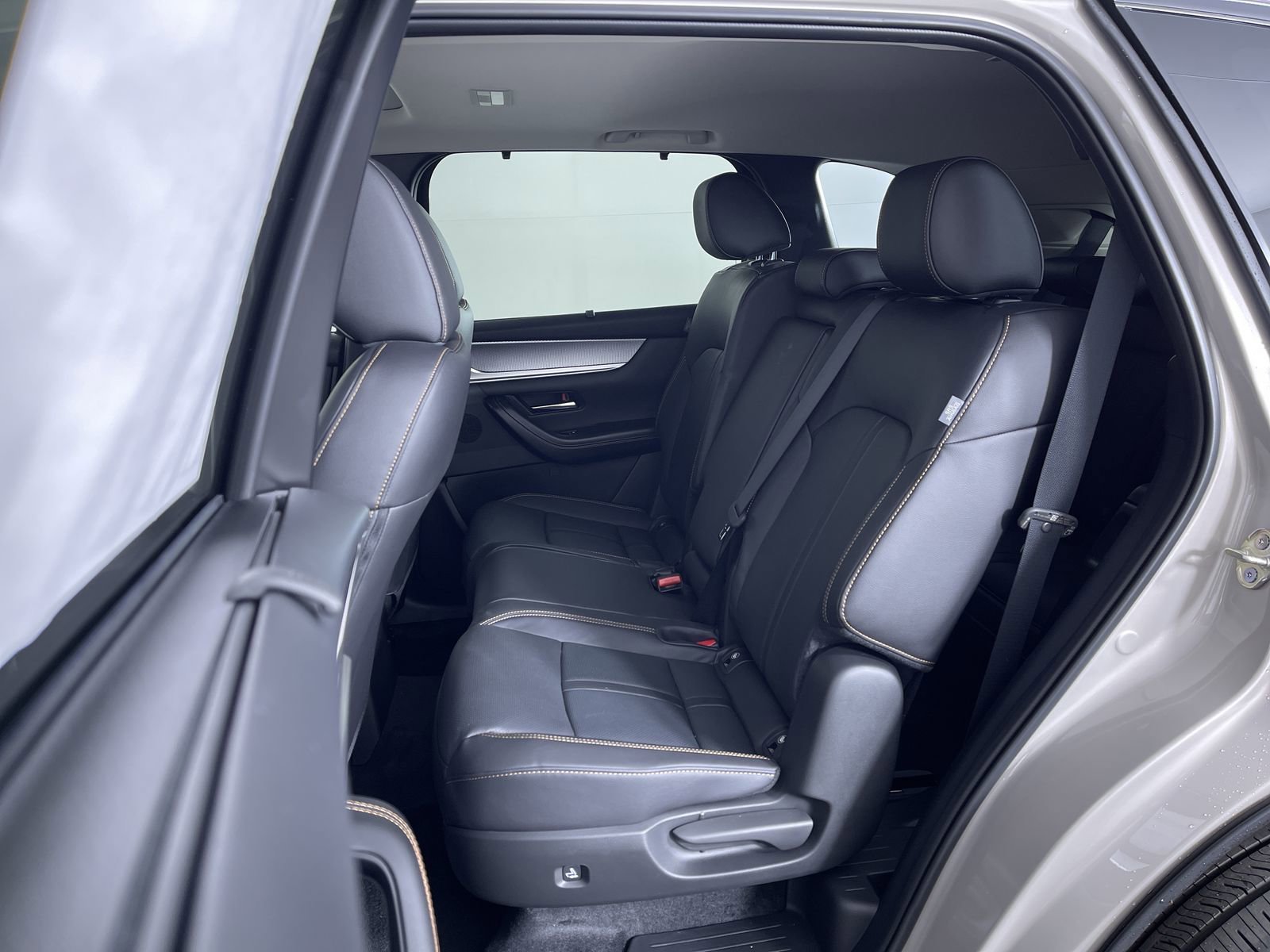 New 2026 Platinum Quartz Metallic Mazda Preferred image 22