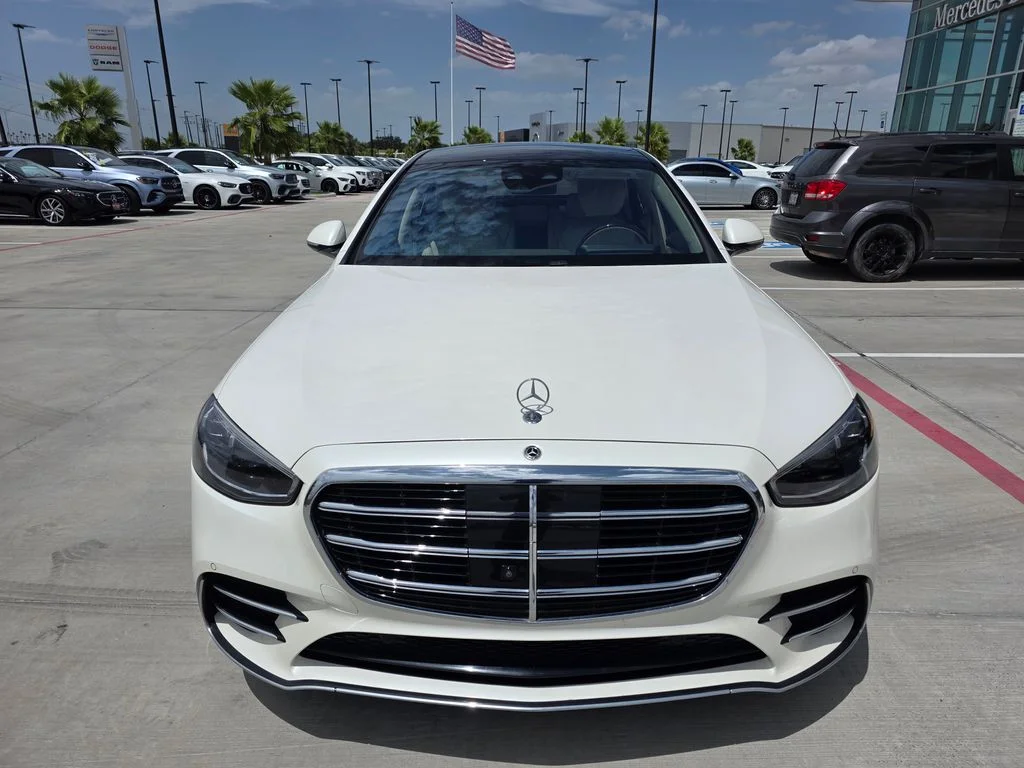 Used 2023 White Mercedes-Benz S 500 image 2