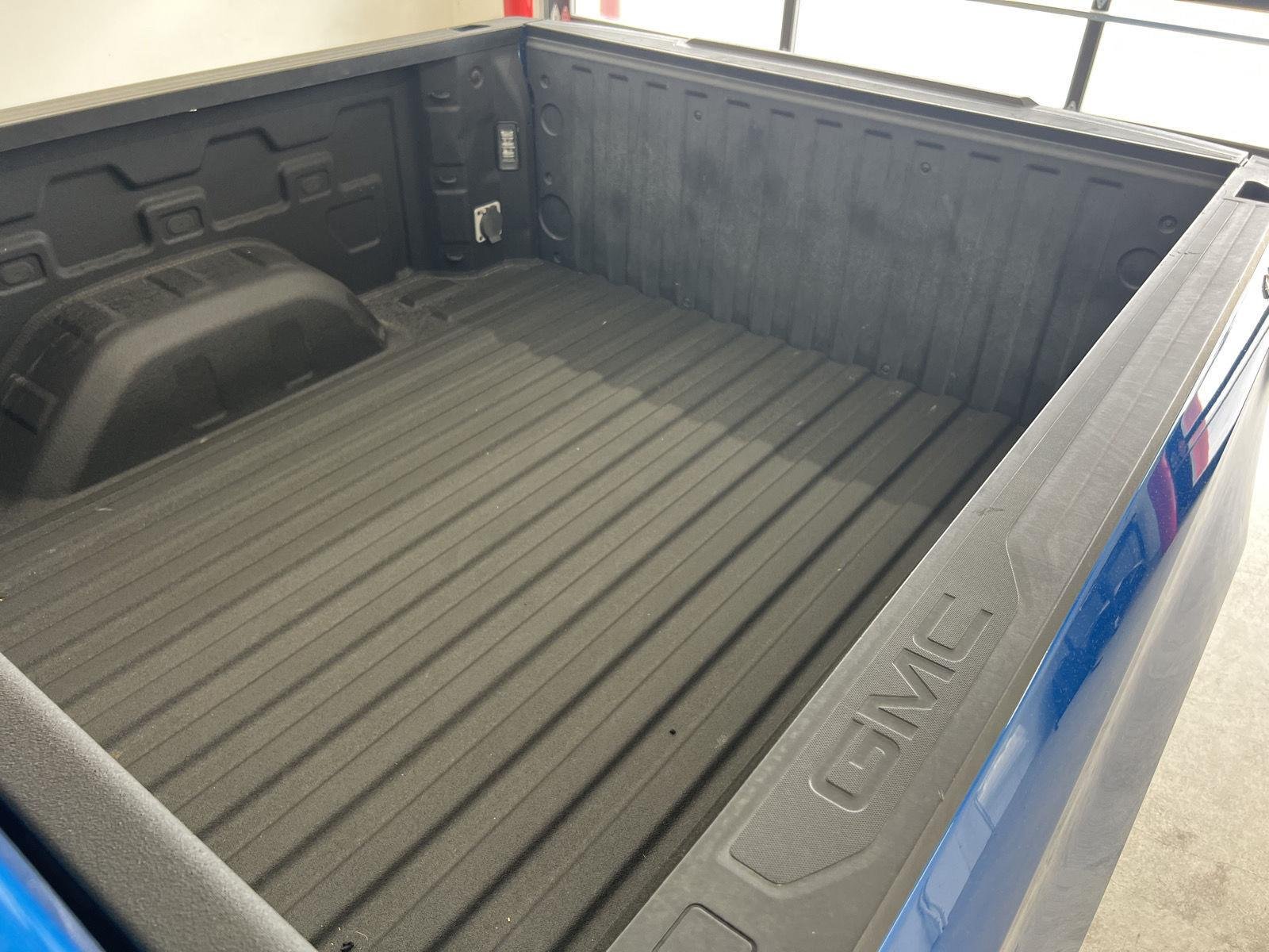 2023 GMC Sierra 1500 Elevation - Photo 8