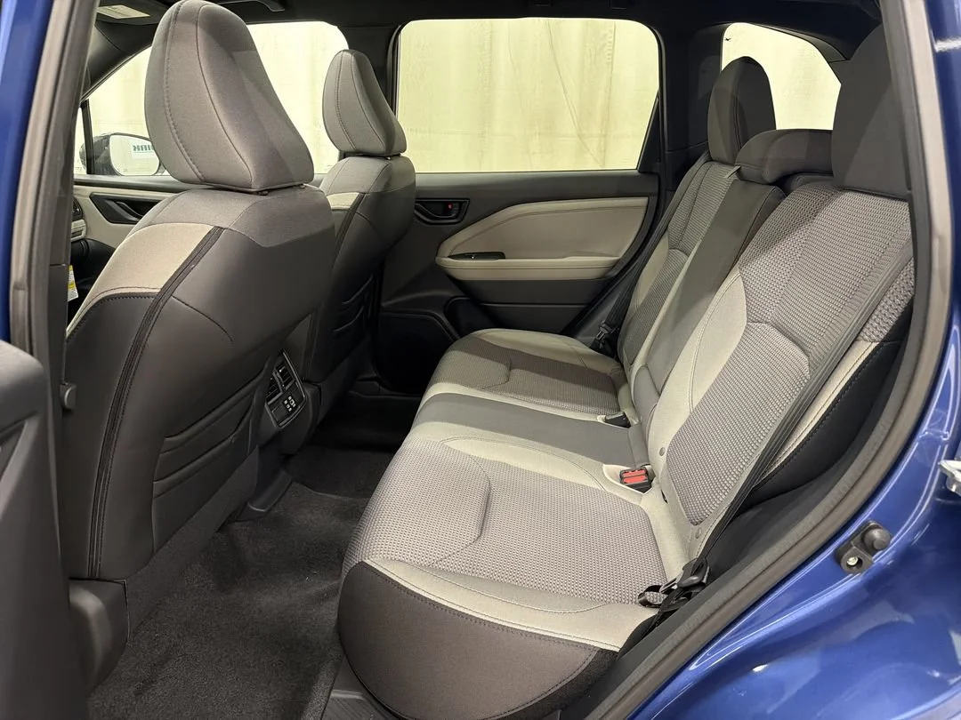 New 2026 Daybreak Blue Pearl Subaru Premium image 19